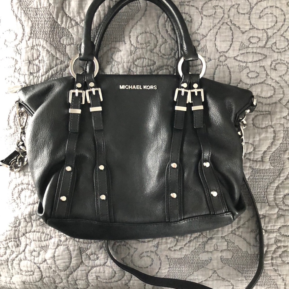 Authentic Michael Kors Purse 🖤